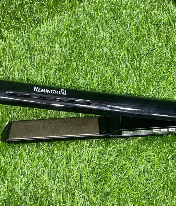 REMINGTON HAIR STRAIGHTENER - Image 3