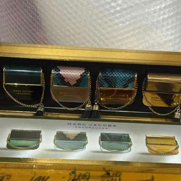 Marc Jacob Perfume Sets - Image 2