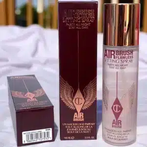Charlotte Tilbury Air Brush Flawless setting spray party all night stay all day